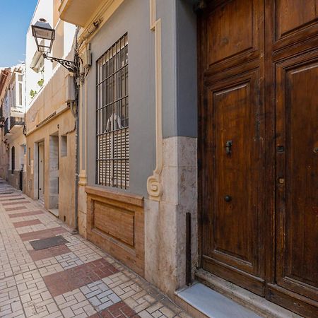 Апартаменты C60 Pretty Loft In Downtown Малага Экстерьер фото